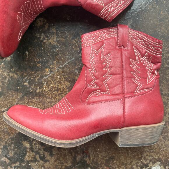 Pistol Cowboy Boot Red Coconuts Matisse Western Ankle Booties Womens 9.5 Cowgirl - Picture 2 of 8